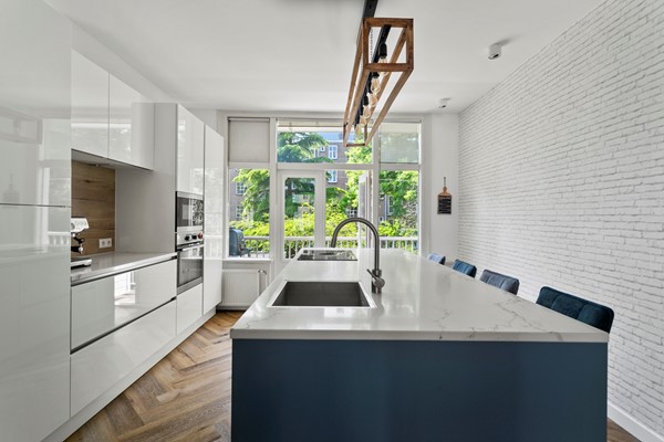 Medium property photo - Admiraal de Ruijterweg 231-1, 1055 LR Amsterdam
